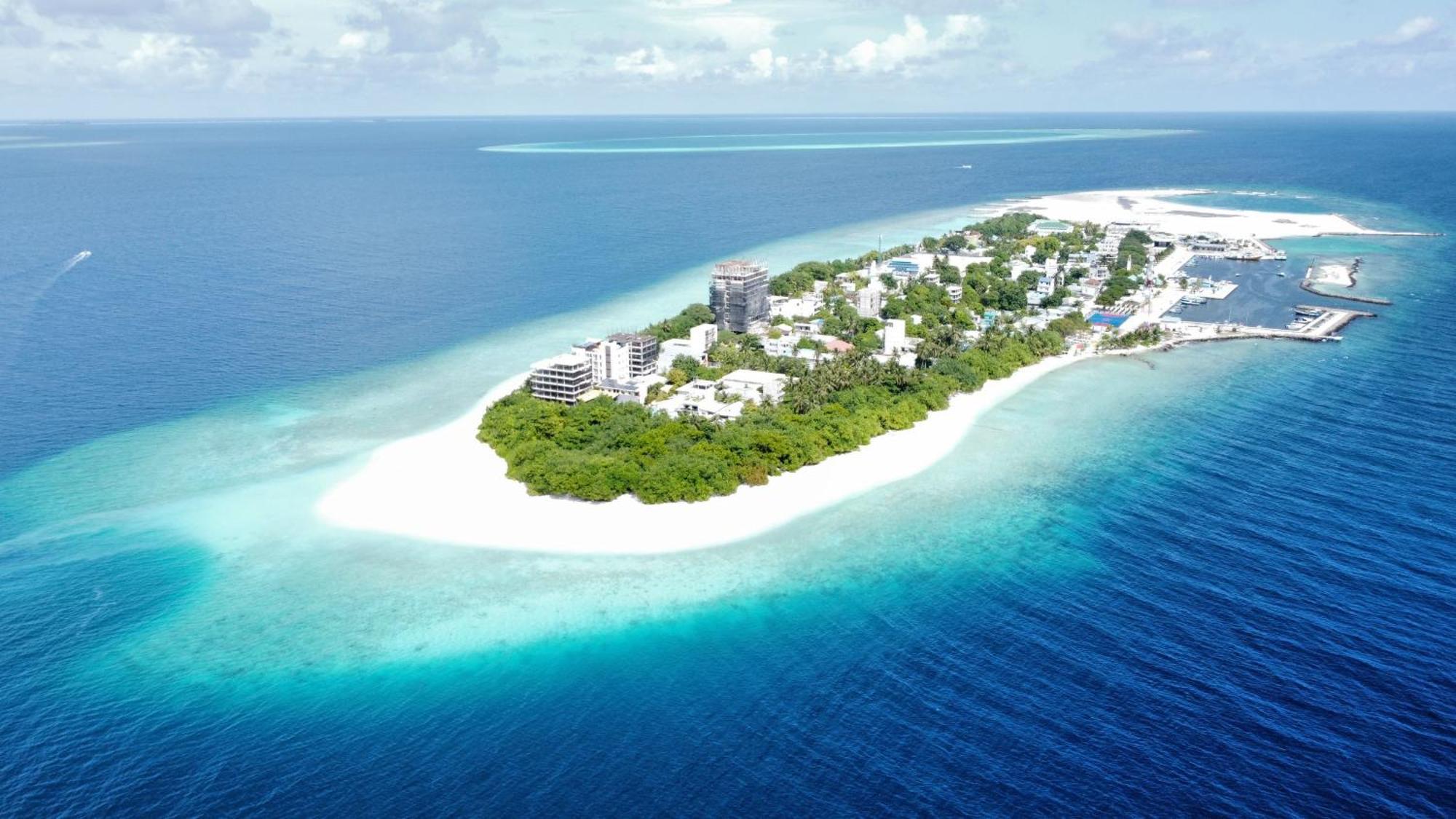 Ukulhas Sands 外观 照片