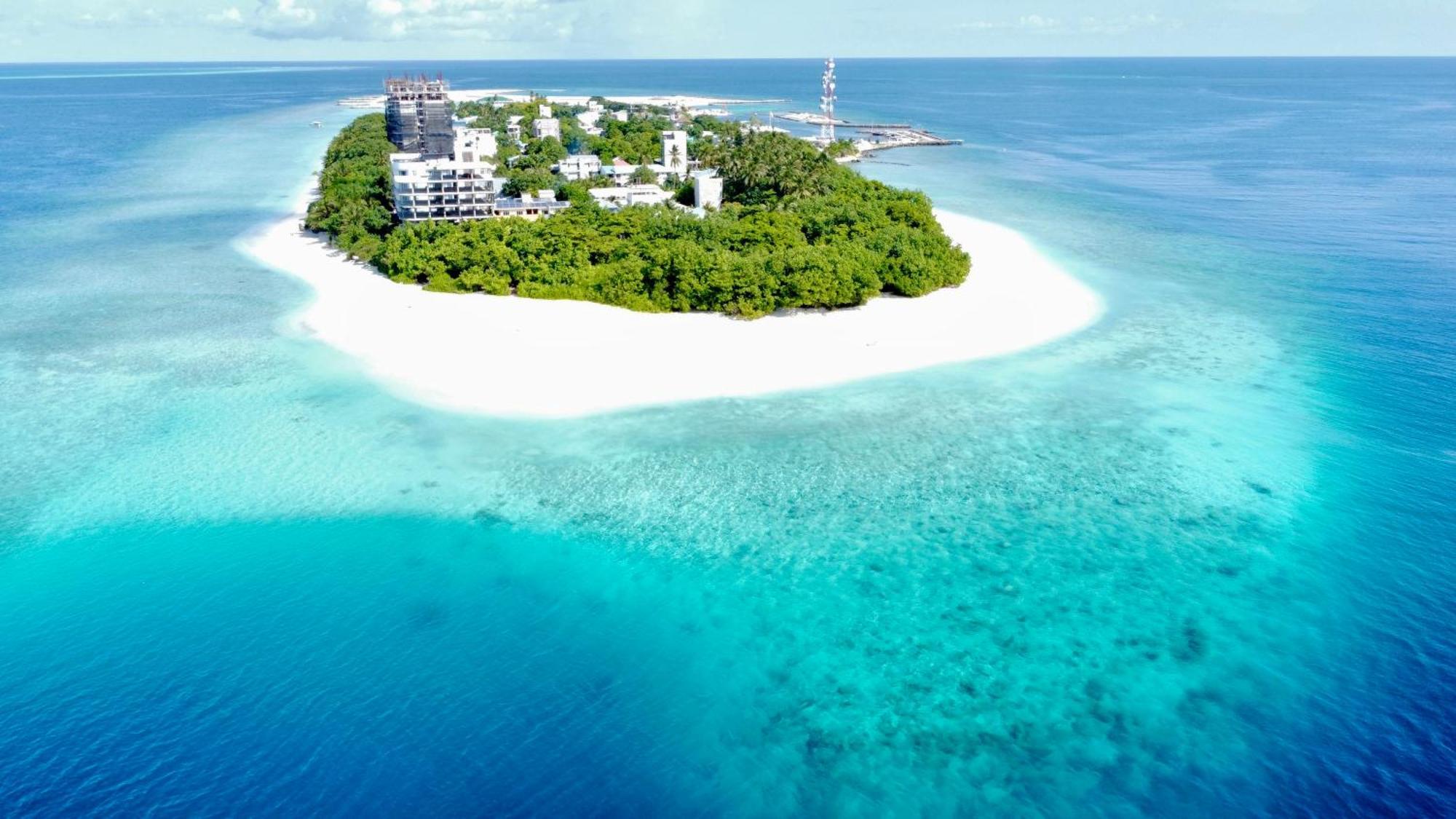 Ukulhas Sands 外观 照片